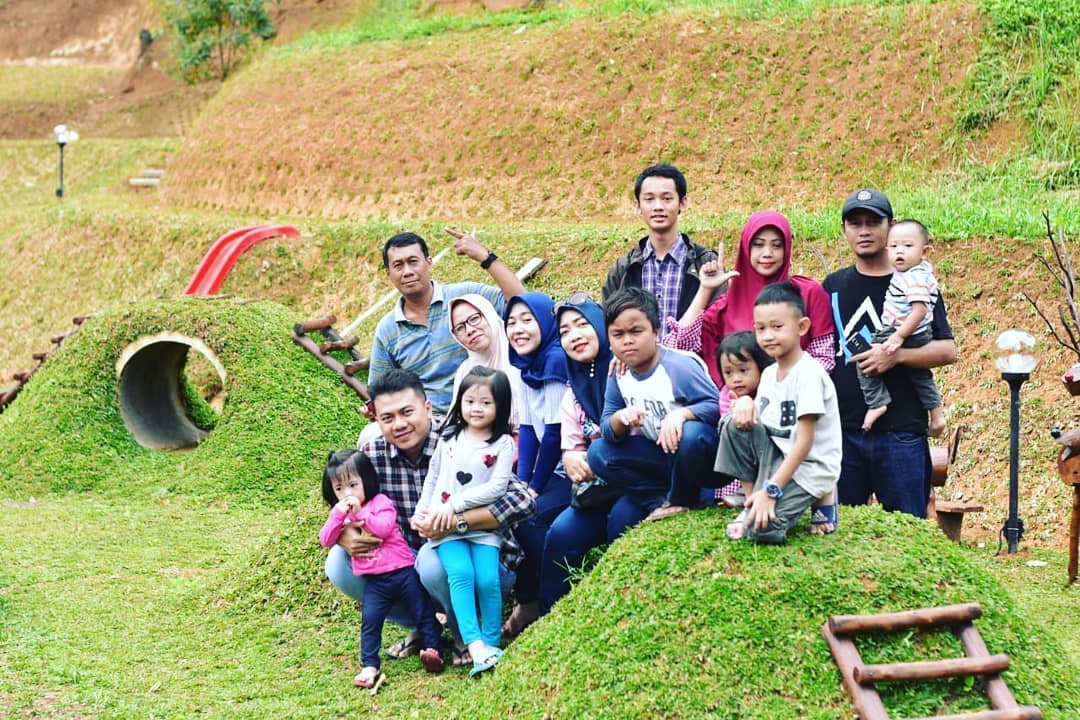 GGCA Resort -... - GGCA Resort - Gunung Geulis Camp Area