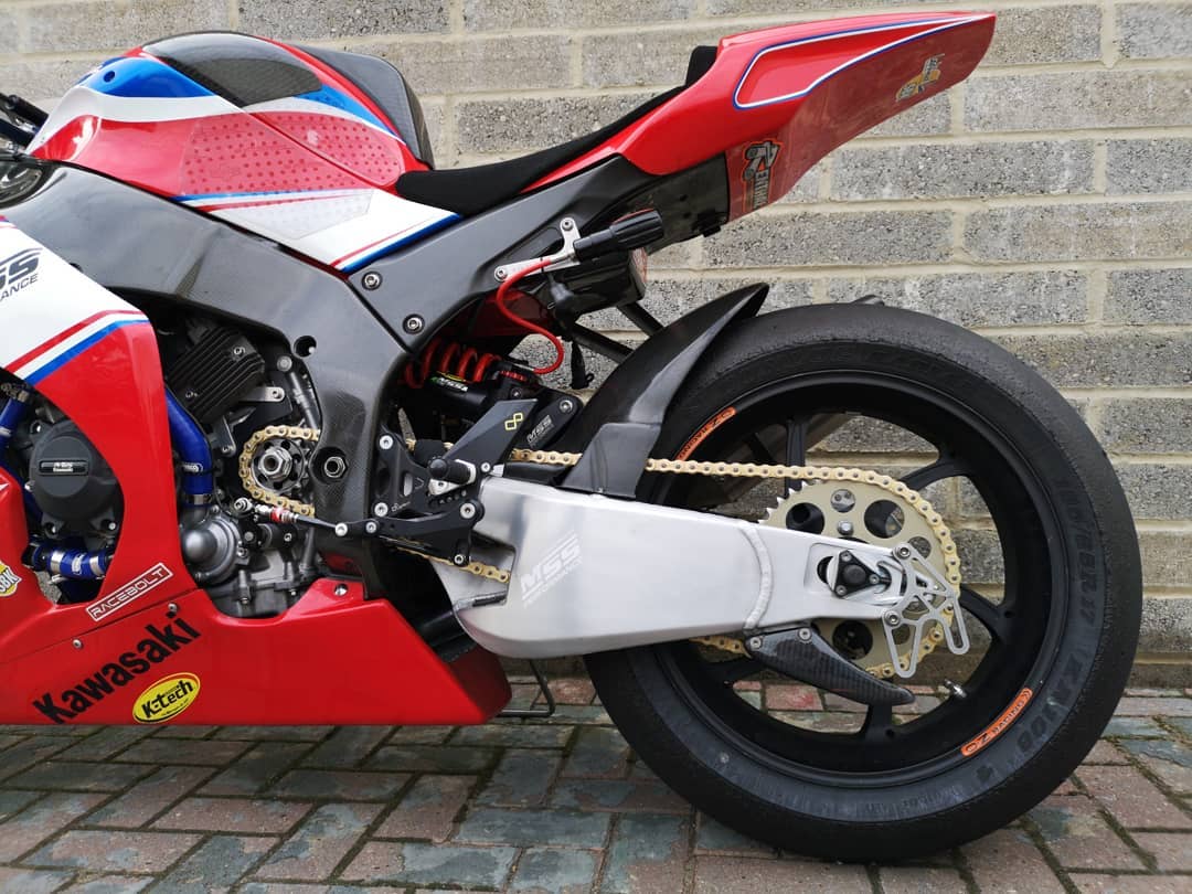 Great looking Kawasaki ZX-10R in for a Full Engine Refresh and