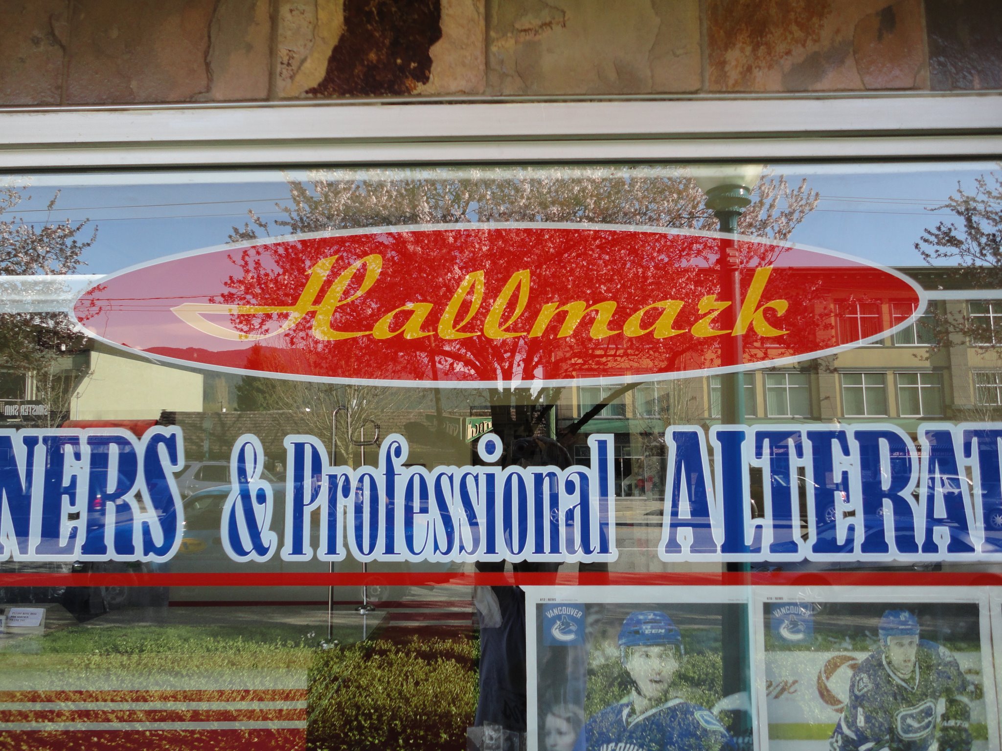 Hallmark Cleaners | Port Moody BC