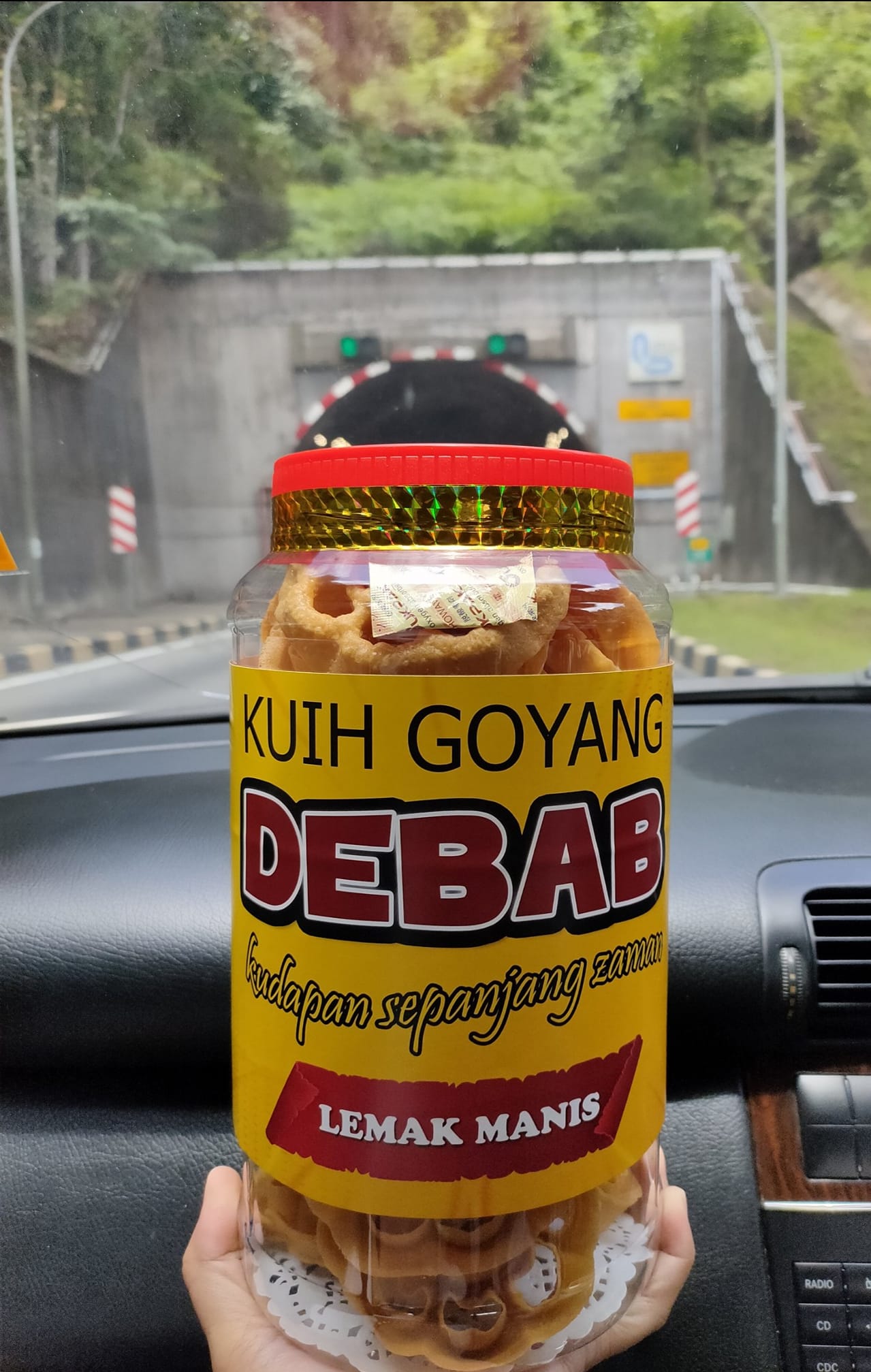Kuih Goyang Debab