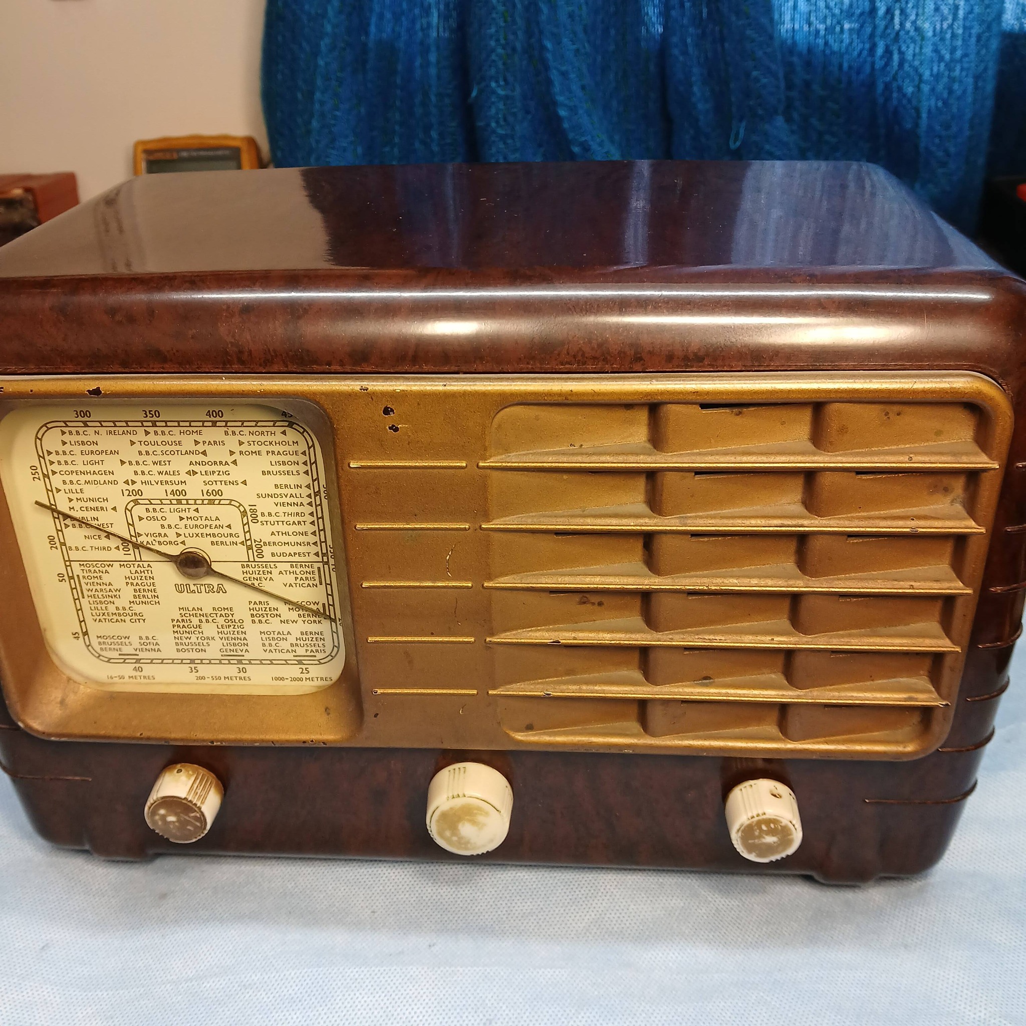 Restored 1947 Ultra U431 antique radio