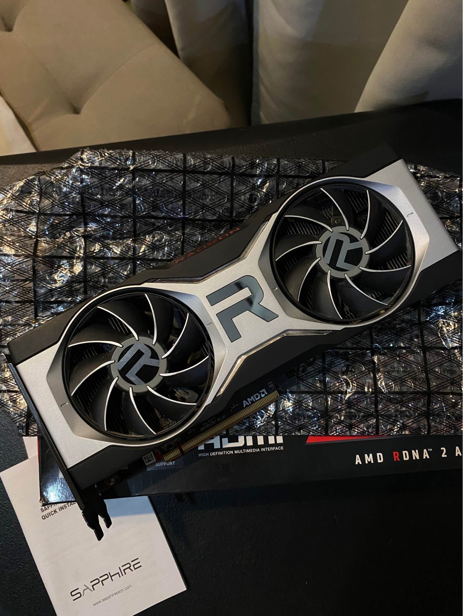 Sapphire RX 6700XT 