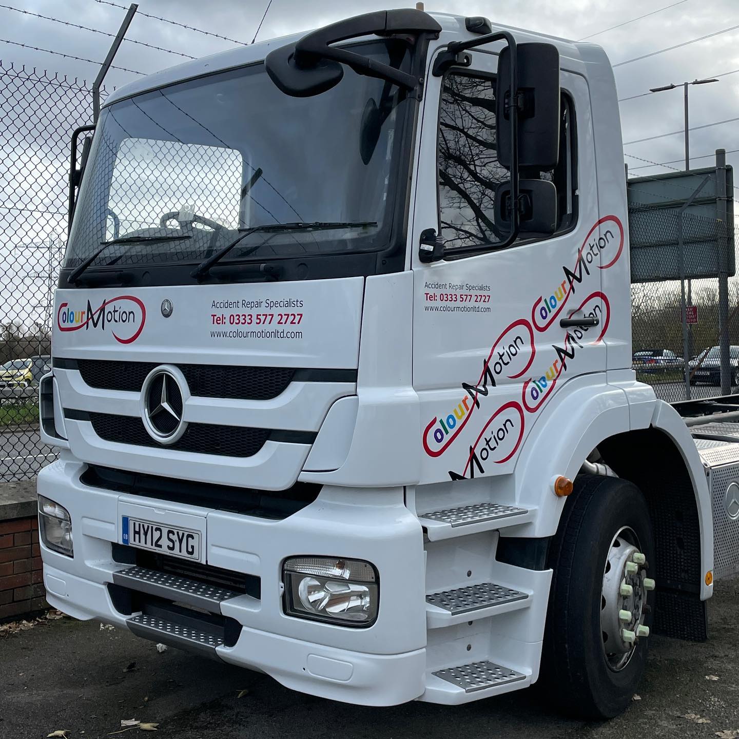 CRH Signs - 3 vehicles completed with simple yet effective...