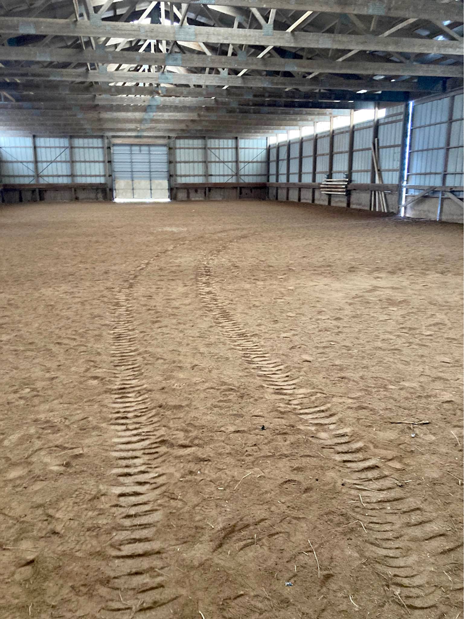 Indoor arena haul in riding - Area Rugs - Van Dyne, Wisconsin ...
