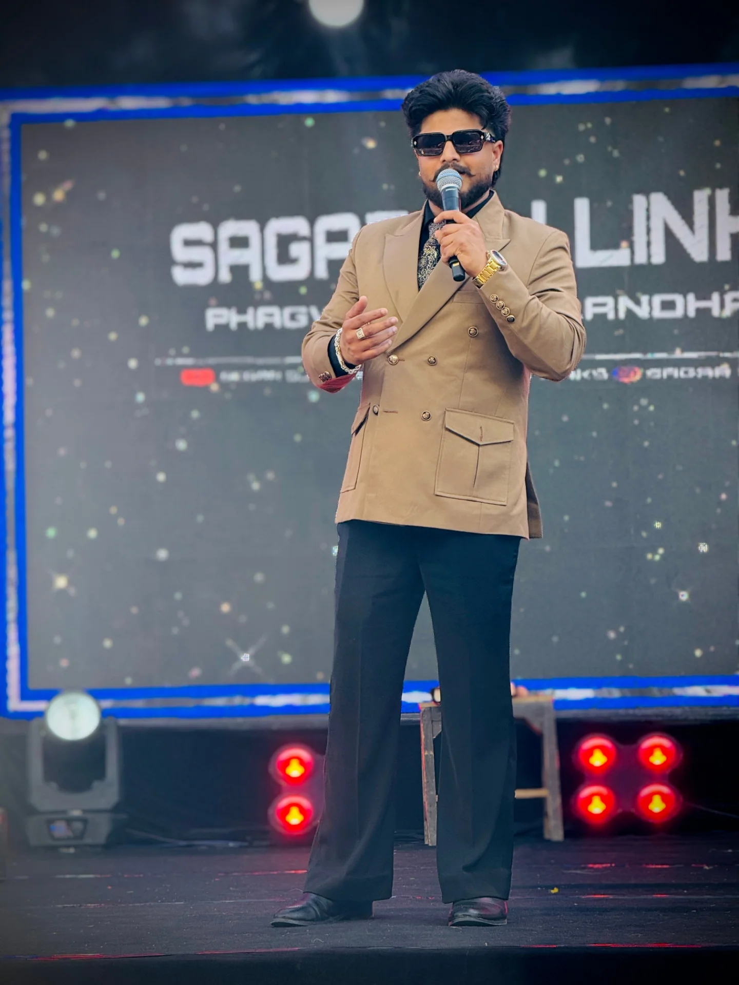 Amit Sabhi