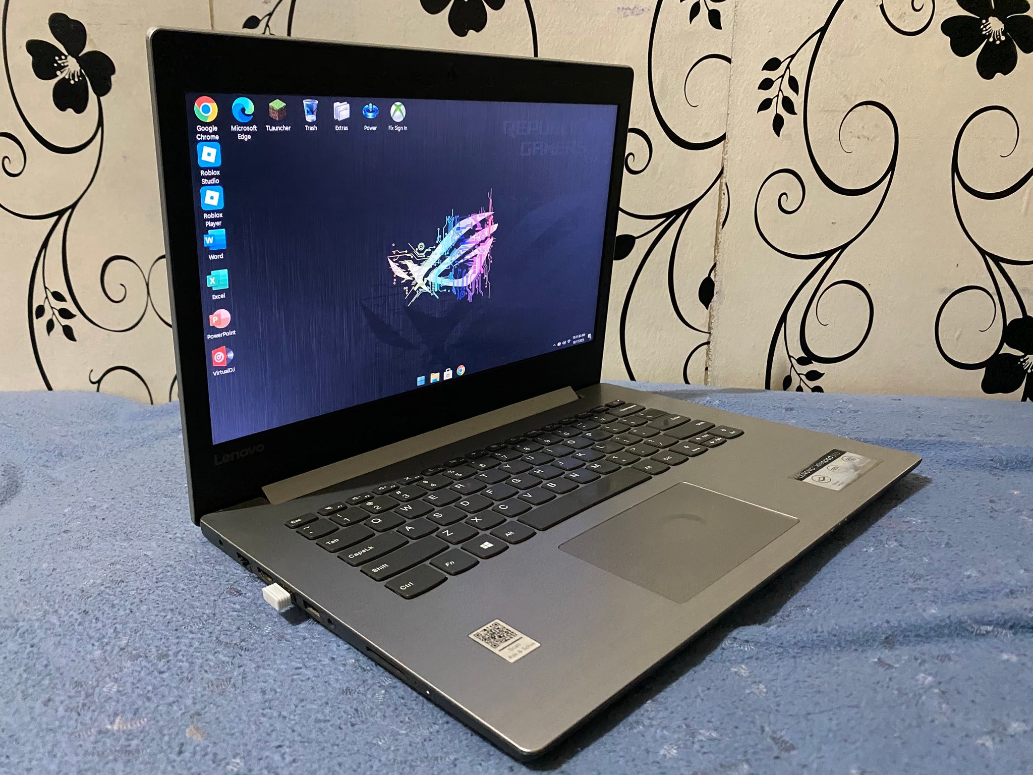 NEC Core i3 7TH GEN | 8gb RAM | 500gb HDD LAPTOP 💻 (GOOD AS NEW