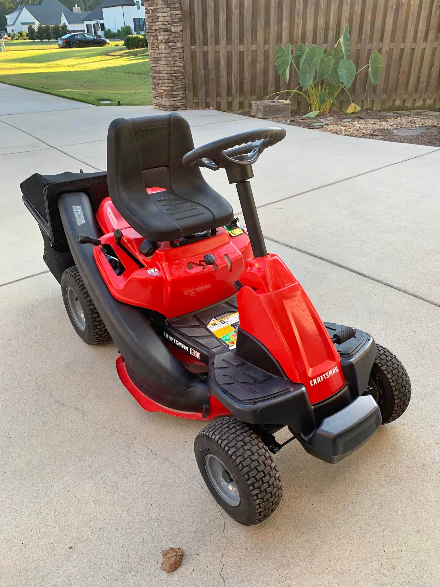 Craftsman R110 riding mower with double bagger - Lawn Mowers - Athens ...