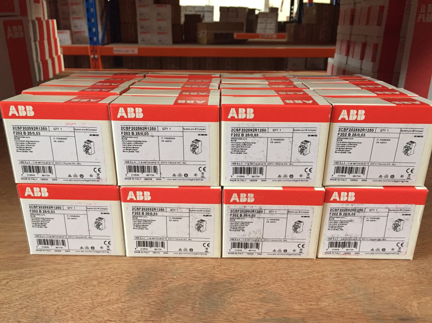 RCCB F200-B TYPE ผลิตภัณฑ์กันดูด หรือ RCCB รุ่น F200-B TYPE เหมาะสำหรับ ...