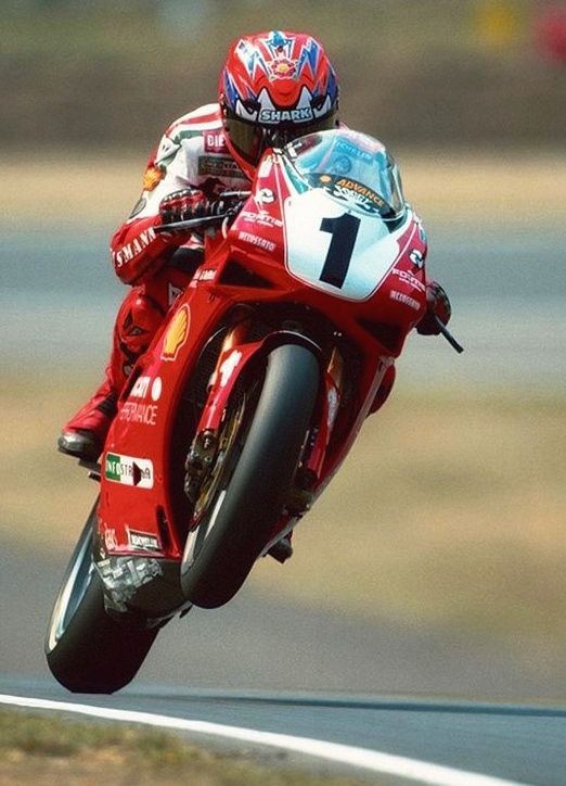 1987 NSR500 ワイン・ガードナー 完成しました (*^▽^*)