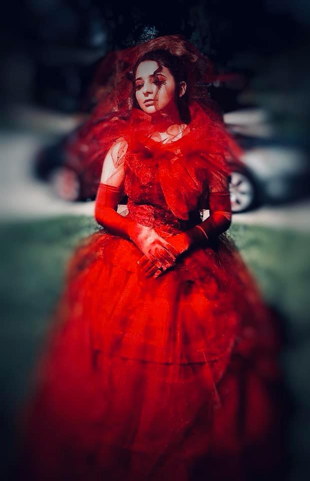 lydia red dress Deetz Dress, Lydia Deetz Costume with Red Veil – CoserZ bride of beetlejuice Lydia Deetz's ᥫ᭡ Red Dress