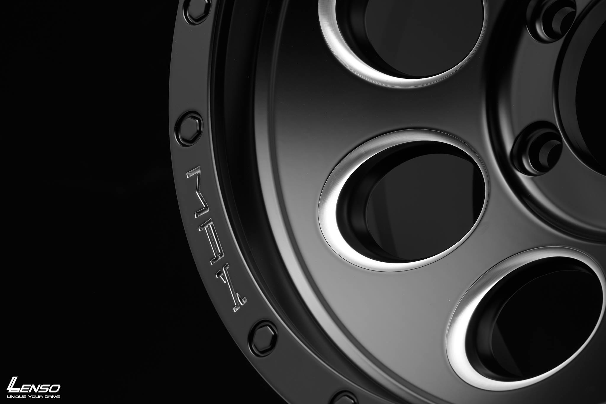 รู้ยัง 😎 MAX 1 เพิ่มรุ่นพิเศษ... - Lenso Wheels (เลนโซ่ วีล)
