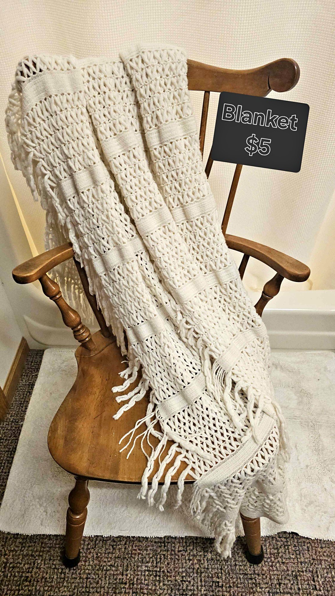 USED FRINGE BLANKET USED FRINGE BLANKET Woven Cotton Throw Blanket