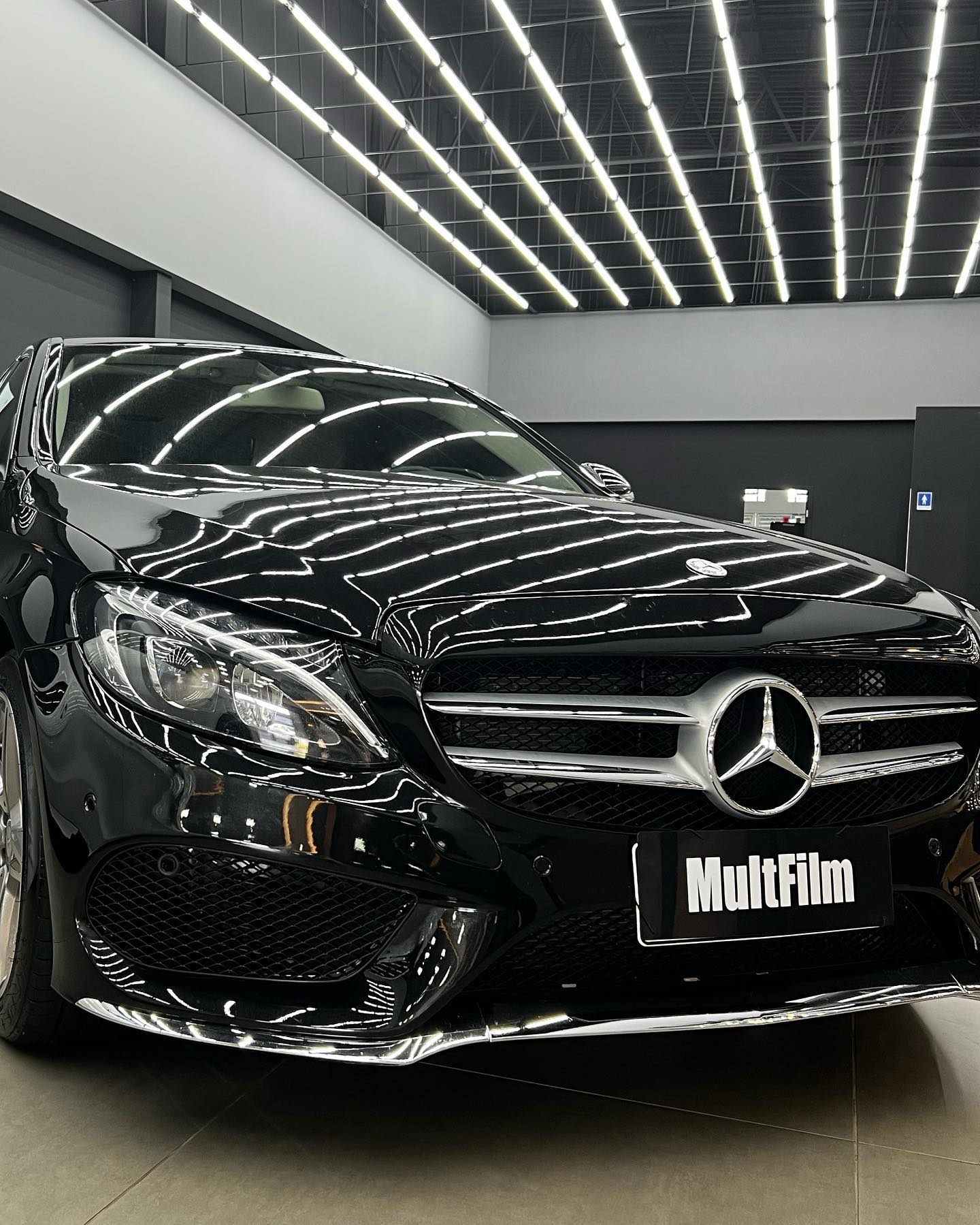Mercedes C200 Vidros protegidos com... - Multfilm Maringá | Facebook