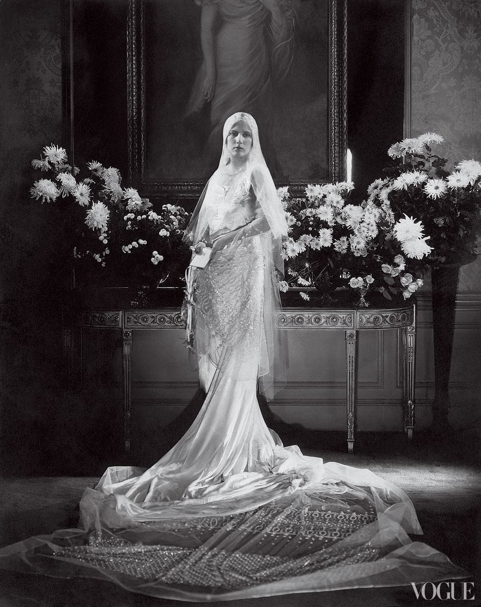 charlie brown wedding dress Charlotte Babcock Brown's 1928 to Charles Coudert Nast So your topper will NoFormal Halter Satin Mermaid Bridesmaid Stripe Quantity:6 Stripe