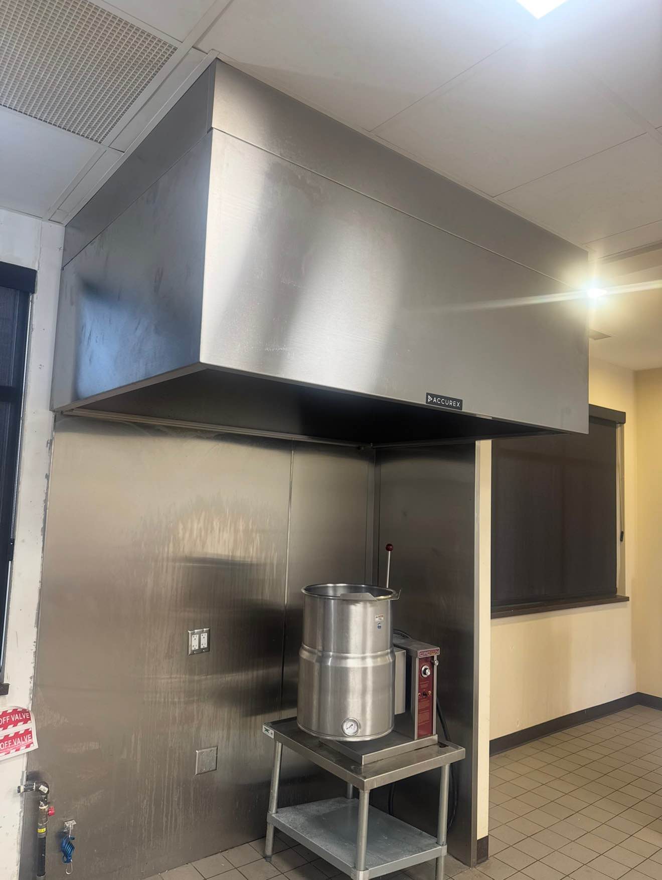 Accurex 54”x17’ Kitchen Hood with makeup air! Over $125k new! - Air