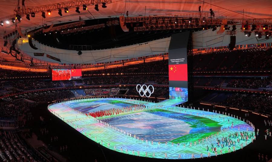 本 THE OLYMPIC GAMES in Transition