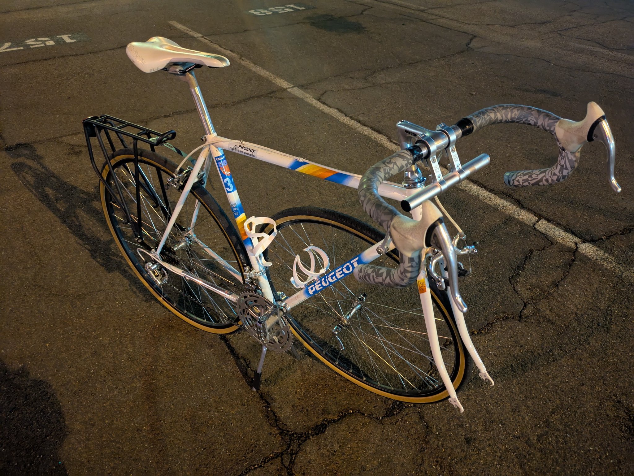 Pletscher double kickstand on steel bikes for practicality