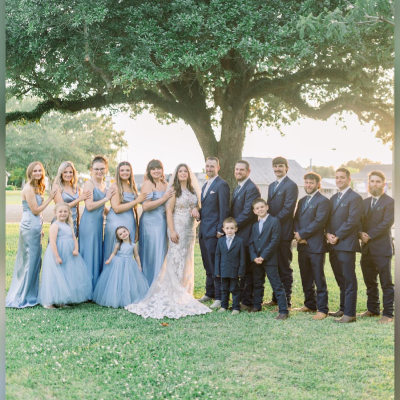 How to ask wedding guests to wear blue as something blue?