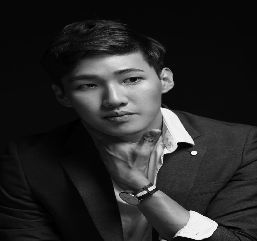 One on one - 배우 조윤재 한양대학교 연극영화과 졸업 연극 중등교사 2급 자격 육군훈련소...