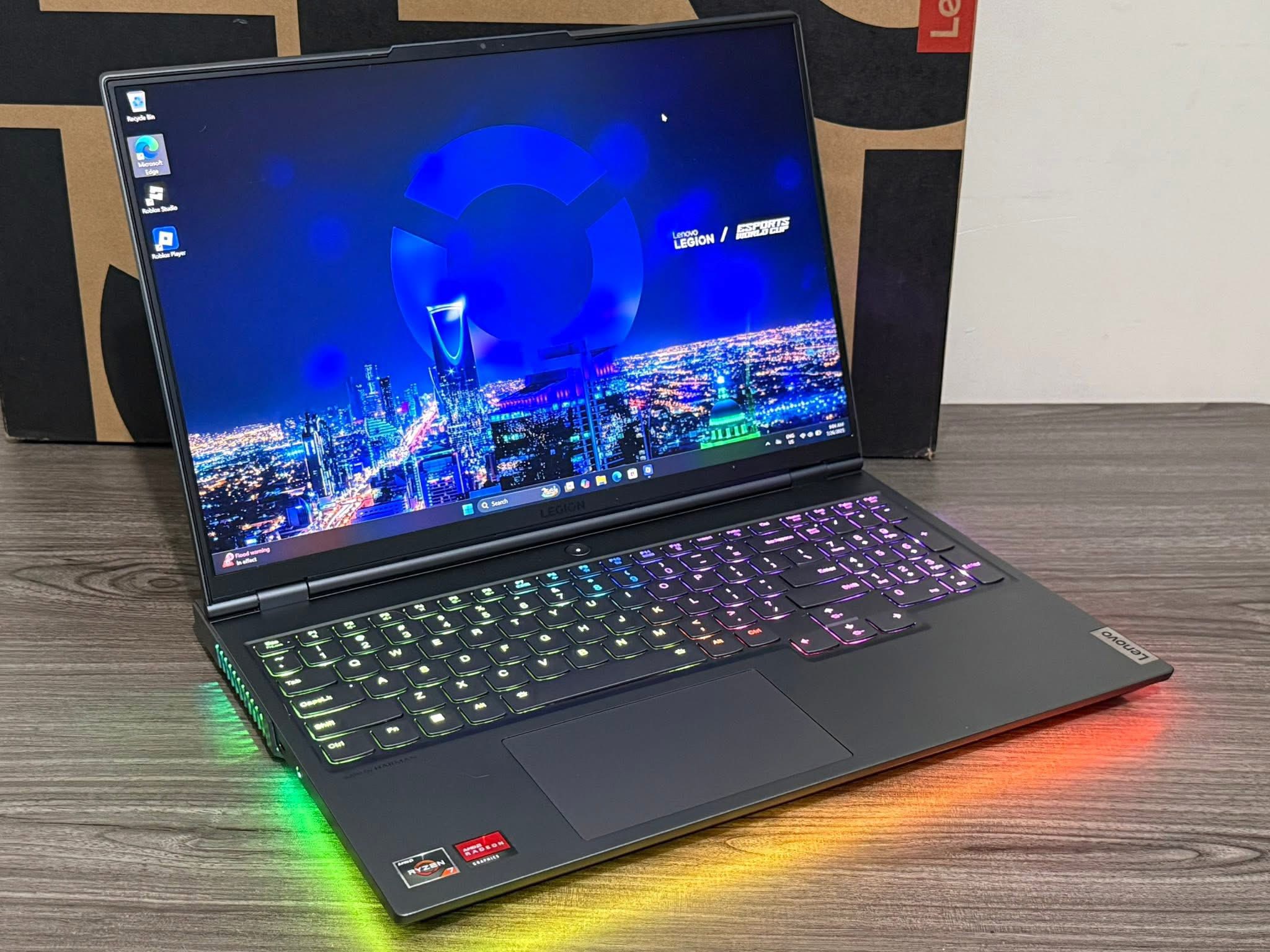 LENOVO LEGION R720 GAMING 15-ikBN i7 7th GEN 