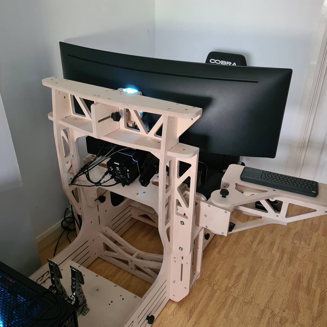 Rock Solid Rigs - Customer Sim Rig Build, smart component...
