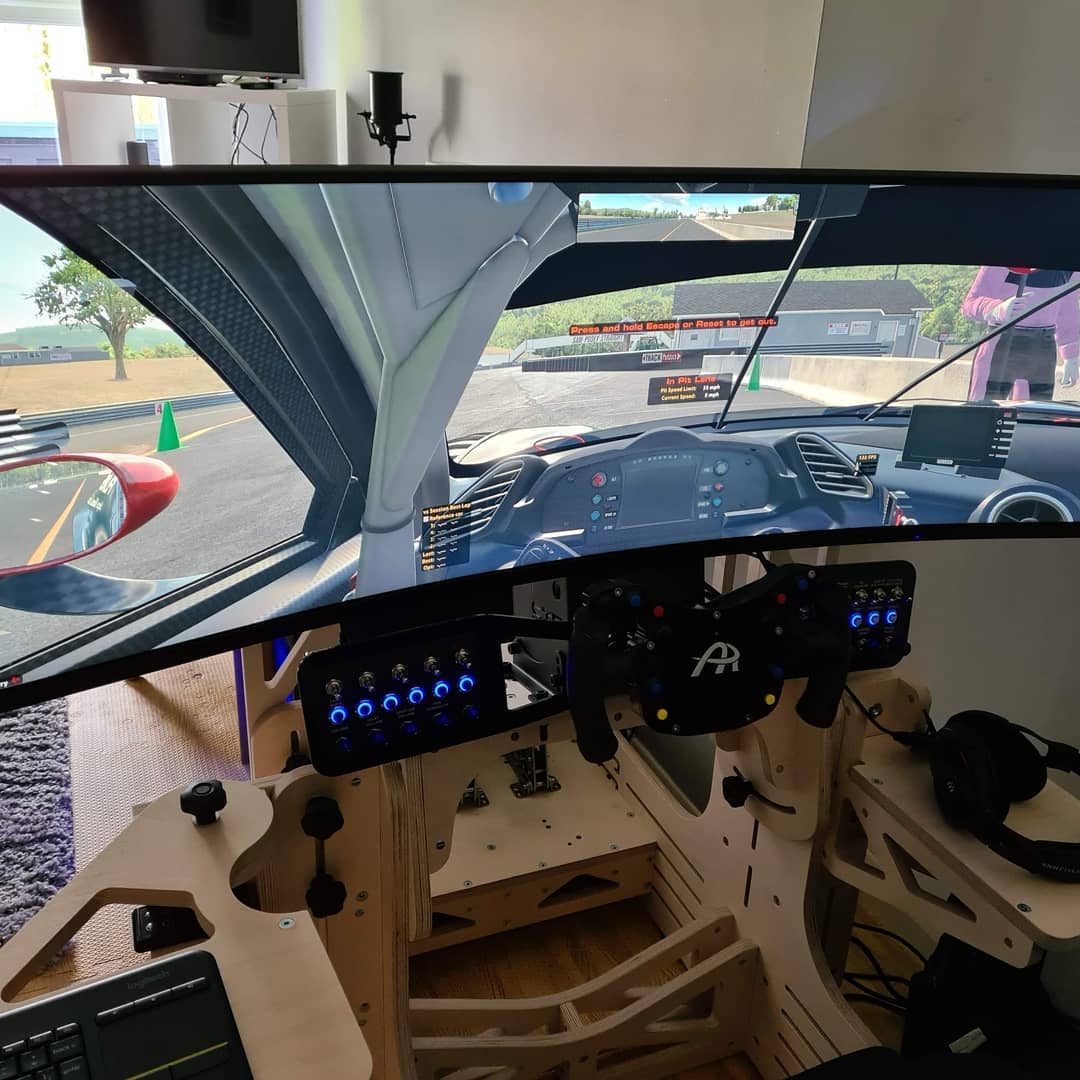 Rock Solid Rigs - Customer Sim Rig Build, smart component...