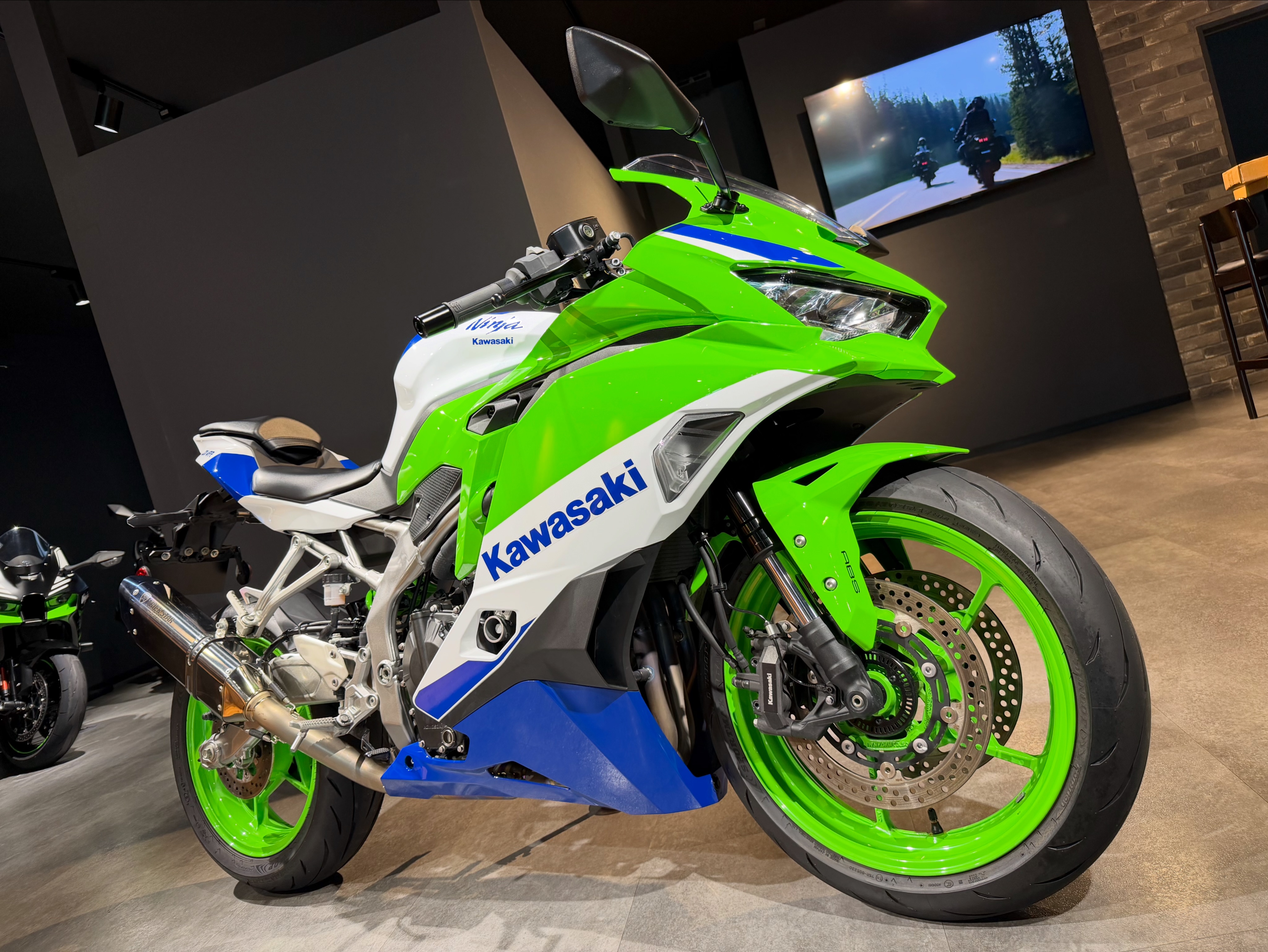 中古車情報 NINJA ZX-4RR 40th】 Ninja ZX-4RR 40th Anniversary