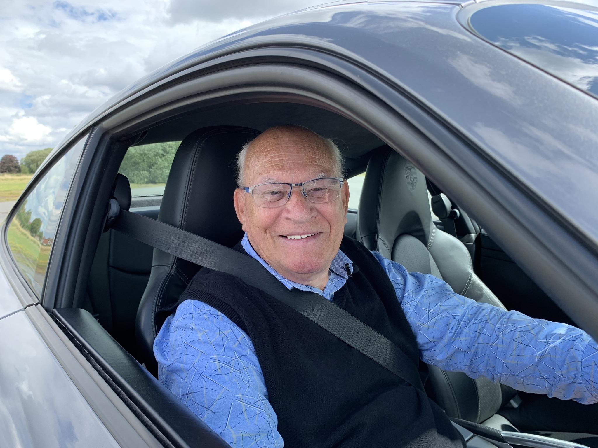 Advanced Driving Tips. Brilliant drivers don’t just look at the road ...