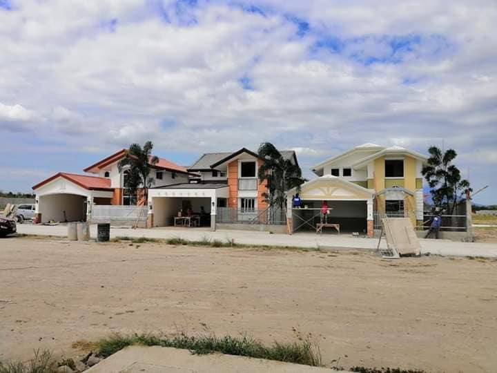 House and Lot For Sale in Mawing... - Pampanga House And Lot | Facebook