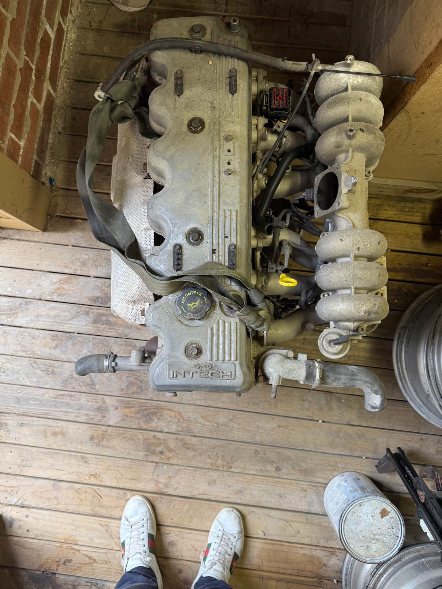 Ford AU Falcon Intech 4.0L Engine – ONLY 3,000KM! - Car Engines ...