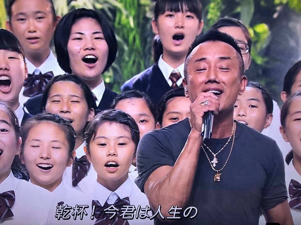 TBSの「音楽の日」恒例合唱企画で、長渕剛さんが全国300人の学生さん