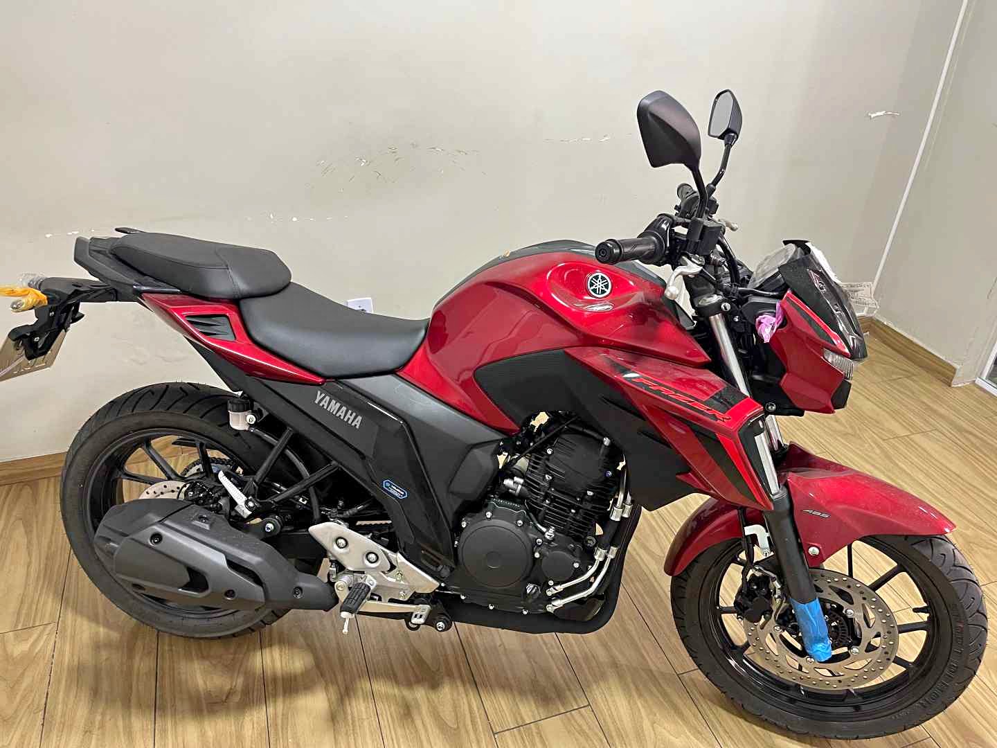 2025 Yamaha Fazer