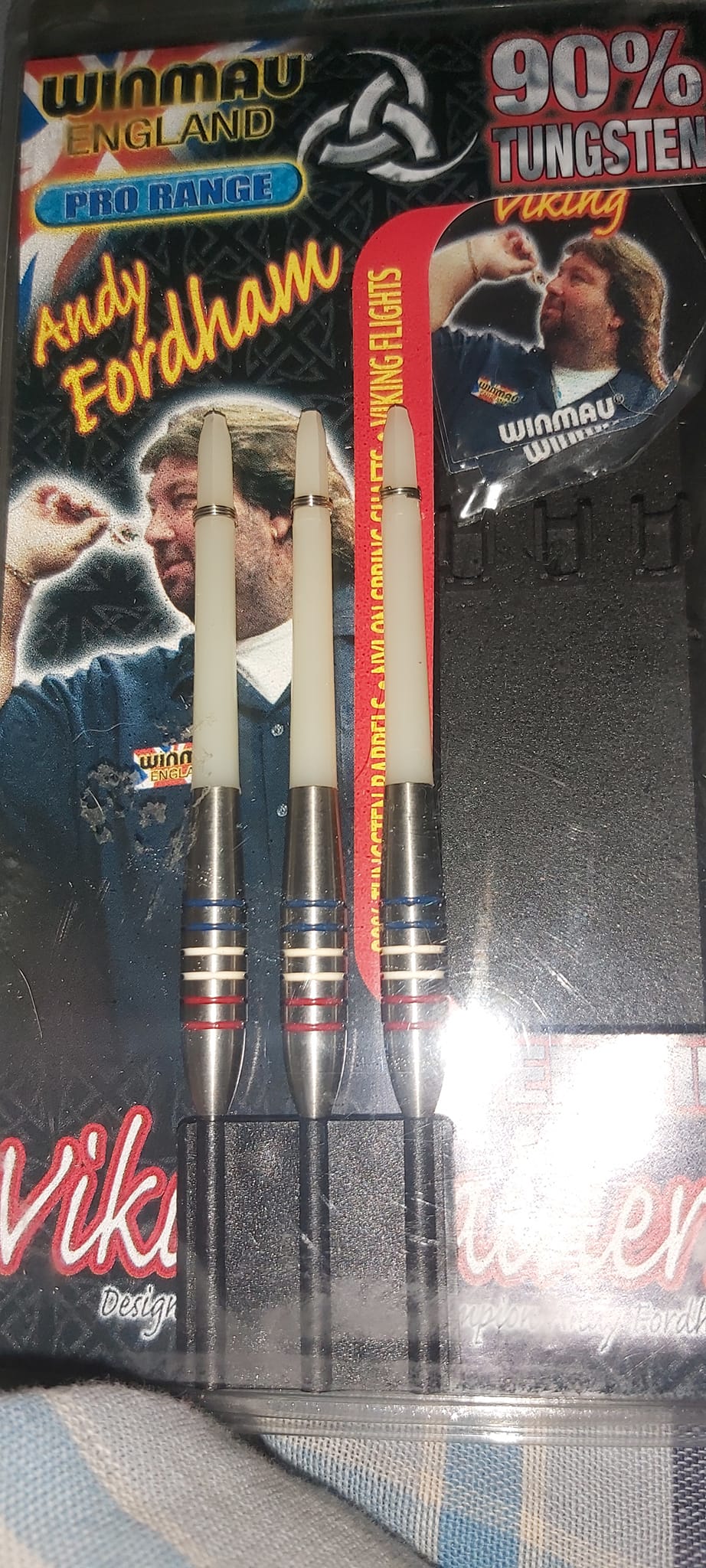 I have acquired, these target Keith deller darts from a friend