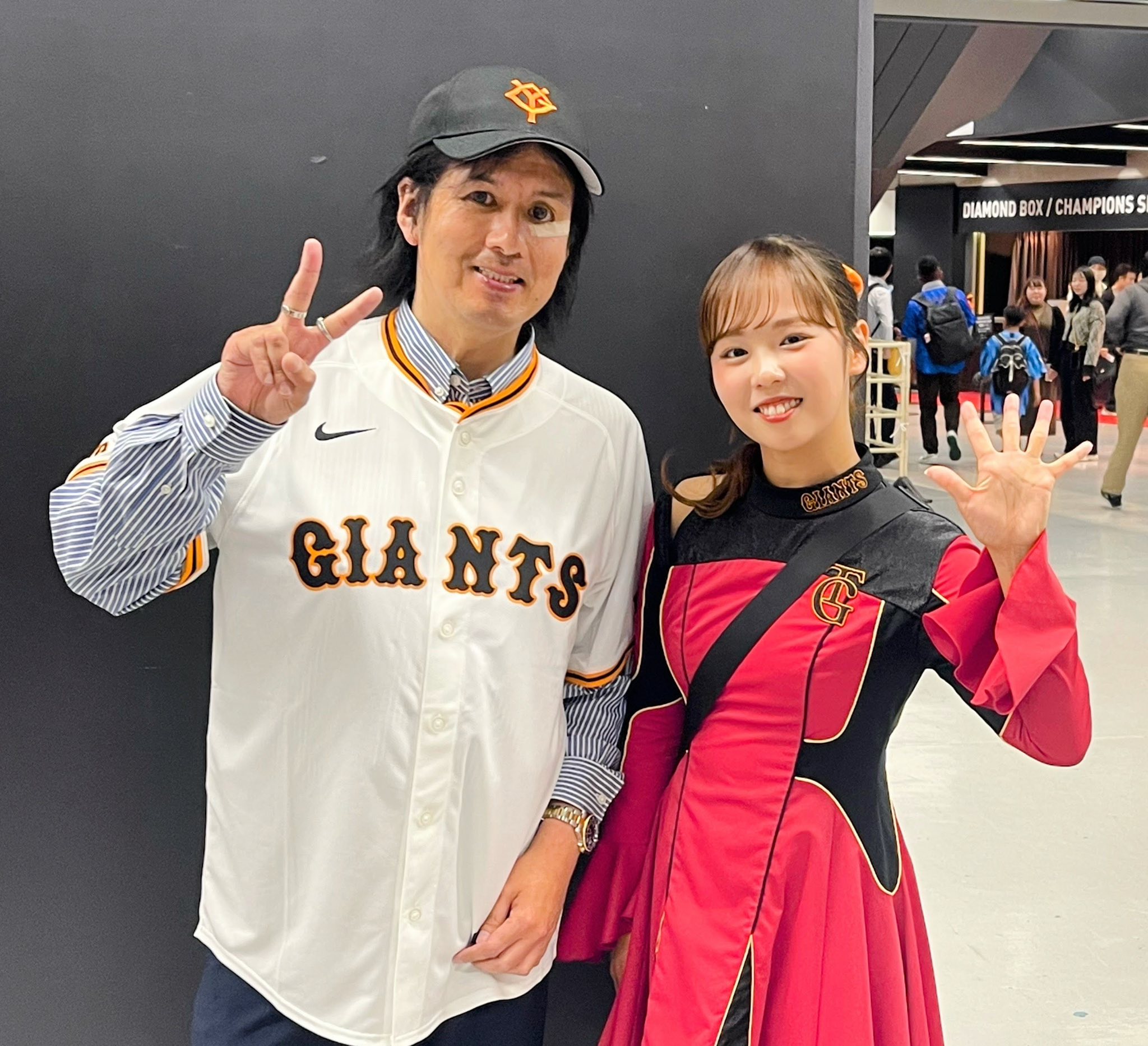 伊藤るうなカード巨人 読売ジャイアンツ スタジアム アンバサダー