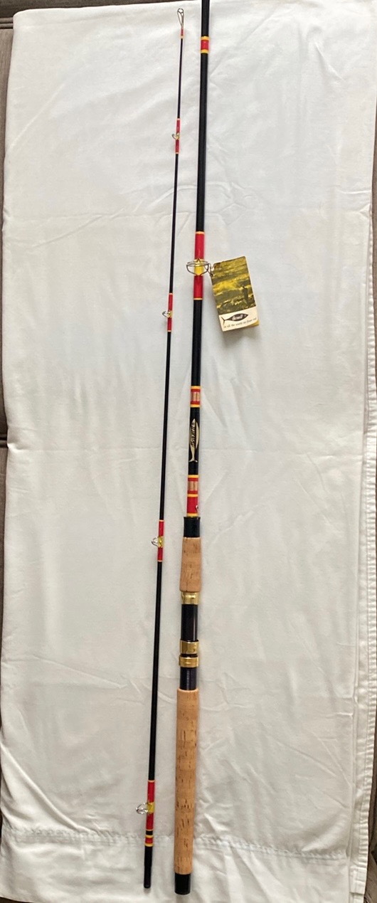 What is the age of a 9 1/2ft golden fly fishing rod made by