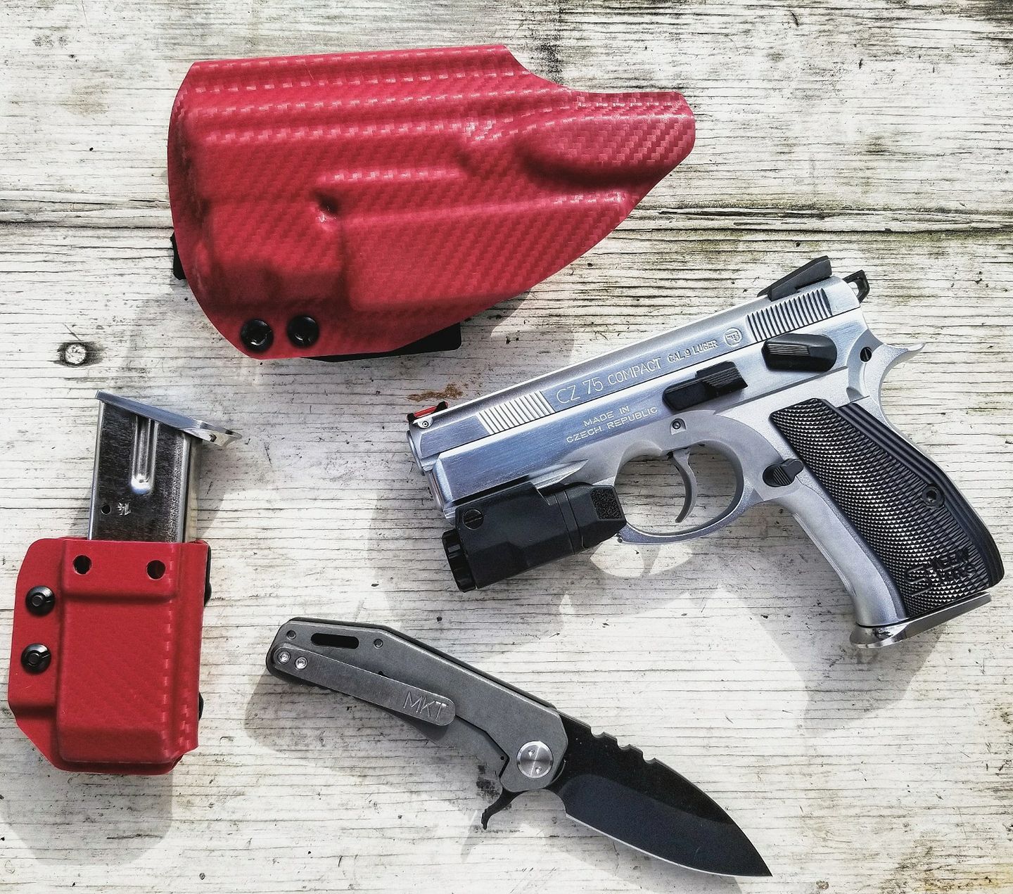 Steadfast Holsters - Killer photo from Dave! Showing off his p01 aiwb ...