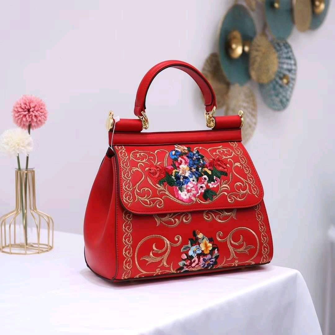 Jawhar - জাওহার - New Bag collection 💕💕 inbox for order😍🌺🌺👈👈 | Facebook