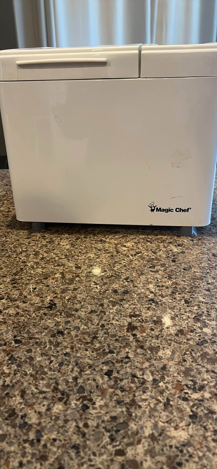 Magic chef bread maker - Bread Makers - Mesa, Arizona | Facebook ...