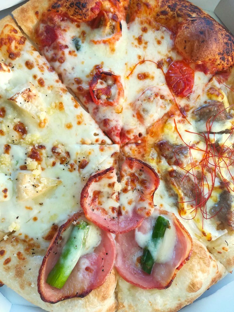 ピザハット Pizza hut - 【スタミナ爆アゲ！！この夏のイチオシっ♪╭(๑•̀ㅂ•́)و】 #ピザハット 夏の新作”夏ぶたチーズ4 ...