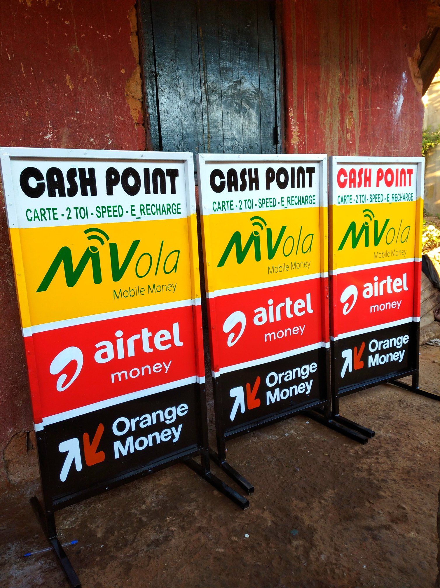 CASH-POINT ETO MADAGASCAR | Hikarama ihany ve dia hoan'ny telma ,ntsss ...