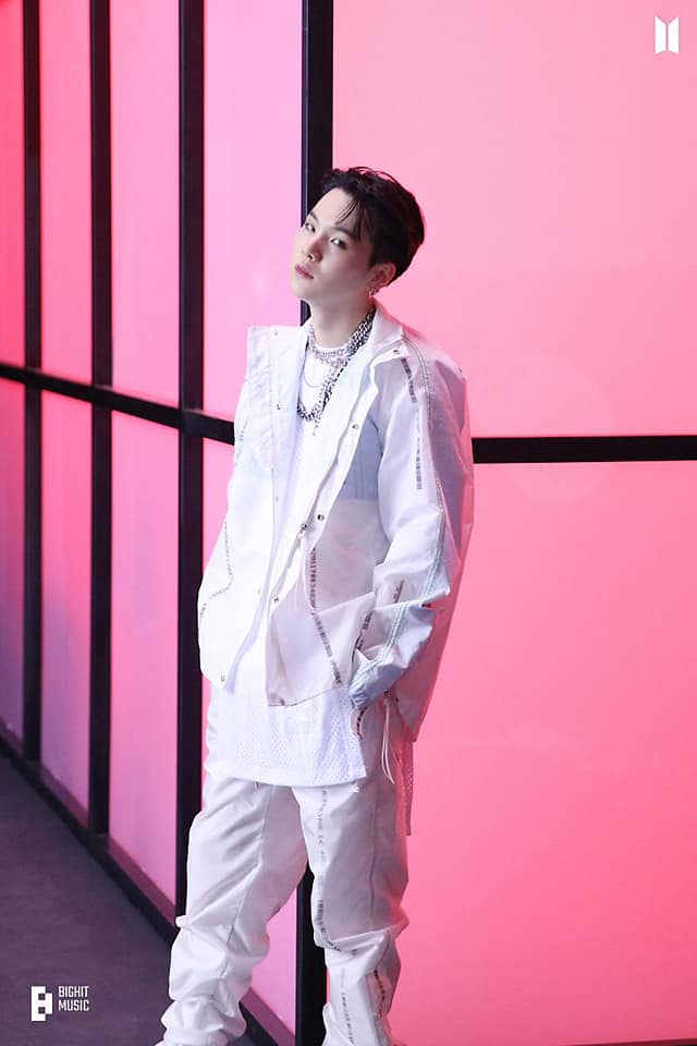PHOTOBOOK ユンギ CONCEPT BTS ON:E MOS SUGA