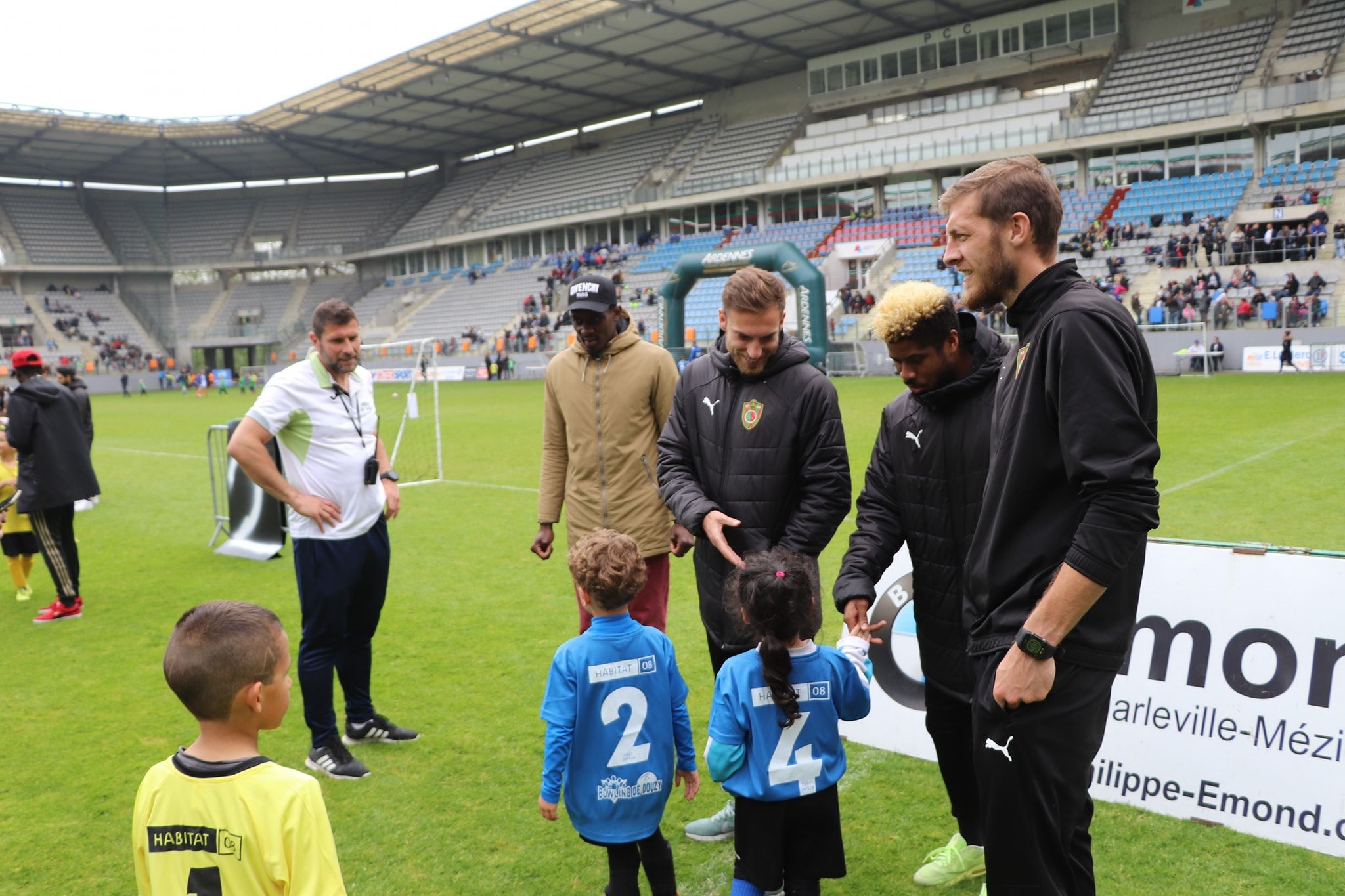 Photo / Autocollant Supporter Sedan Ardennes - Club Français CSSA - Pour Jeunes Fans