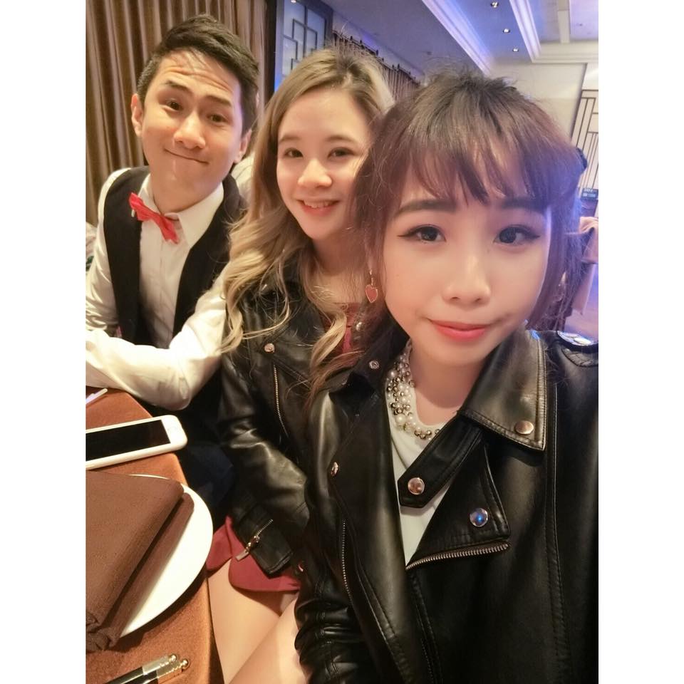 李依璇