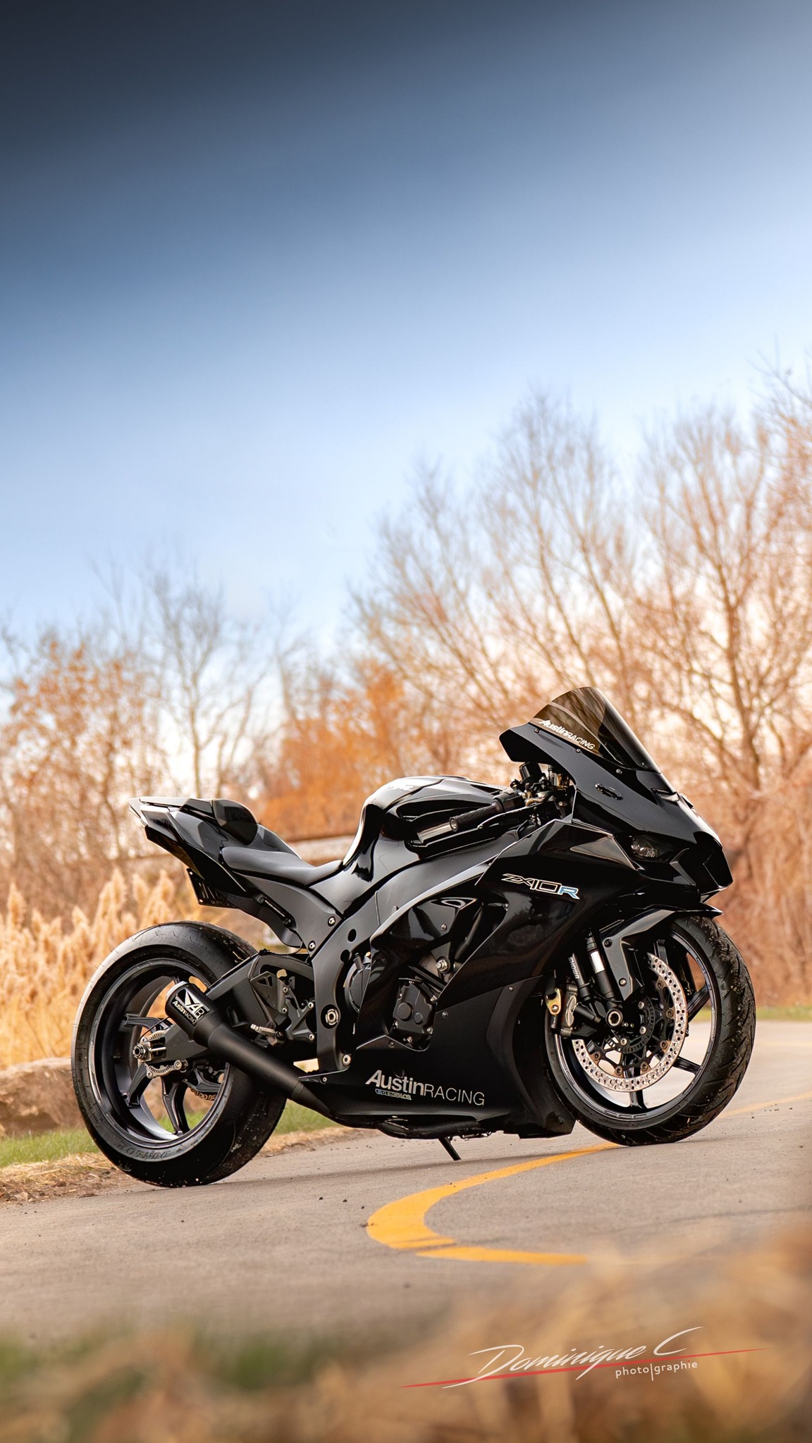 Kawasaki Ninja ZX-10R with Austin Racing modifications