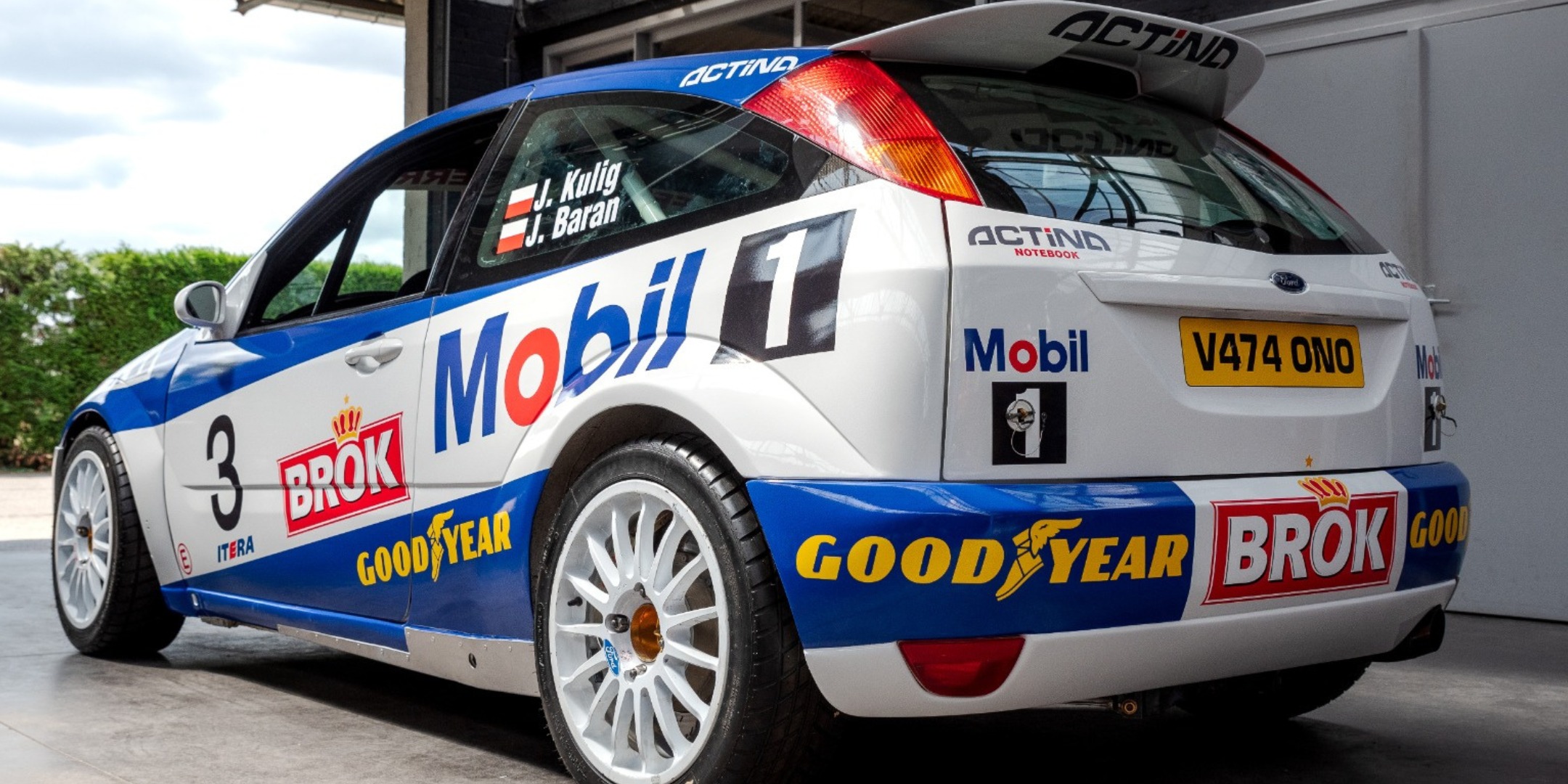 Replica Ford Focus RS WRC made by a crazy McRae fan Barry Jeynes!