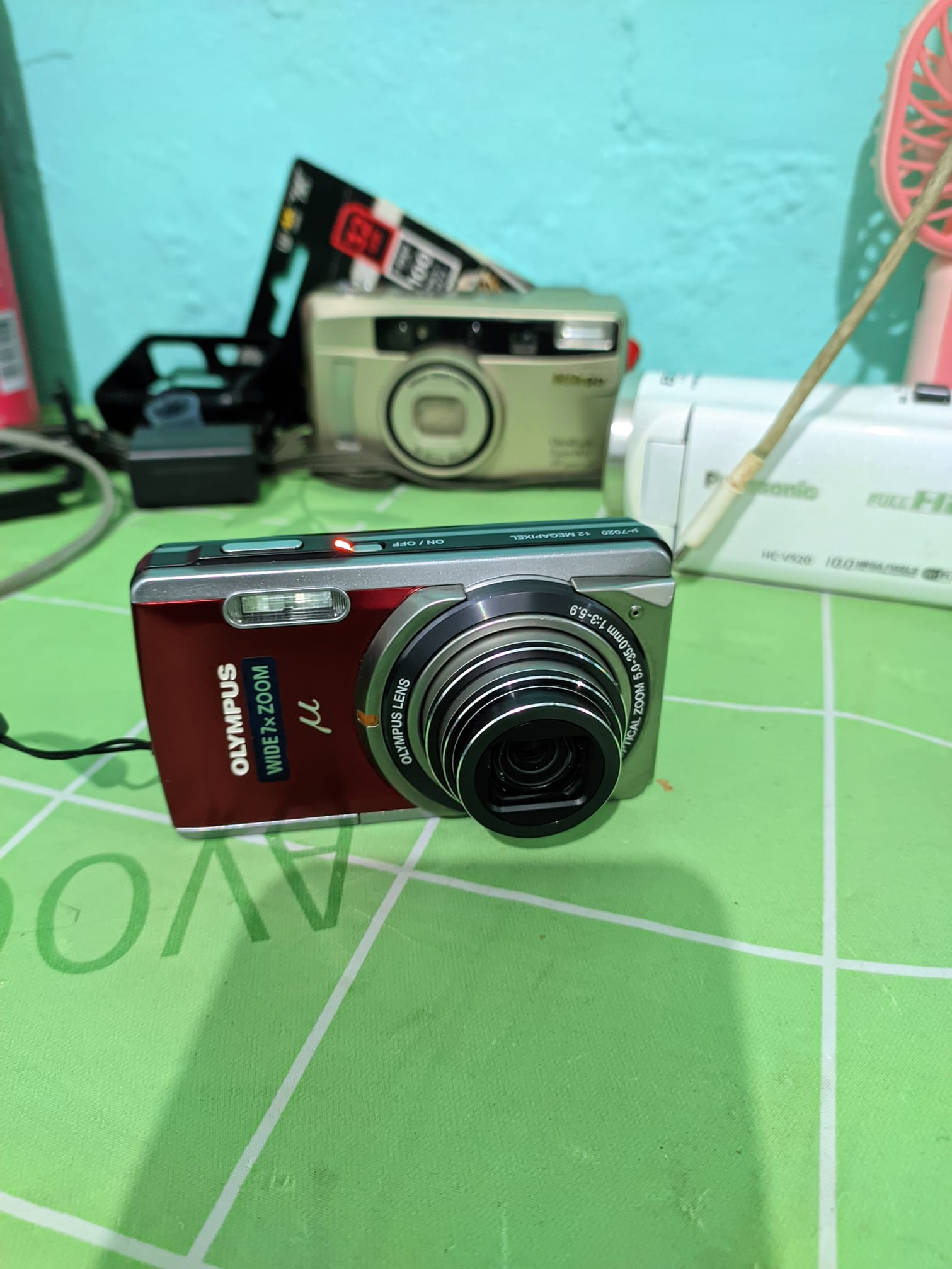 Digital camera from 2007 Olympus MJU 7020 Taking this afternoon