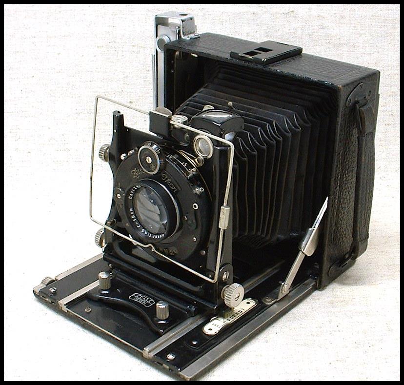 Ica Ideal 225 large format camera with Zeiss Jena Tessar lens