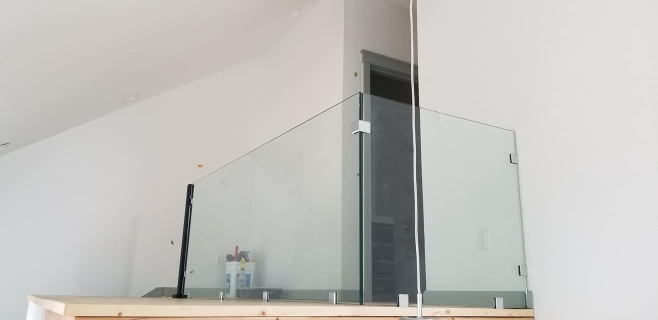 Streamline Glass | Canyon Lake TX