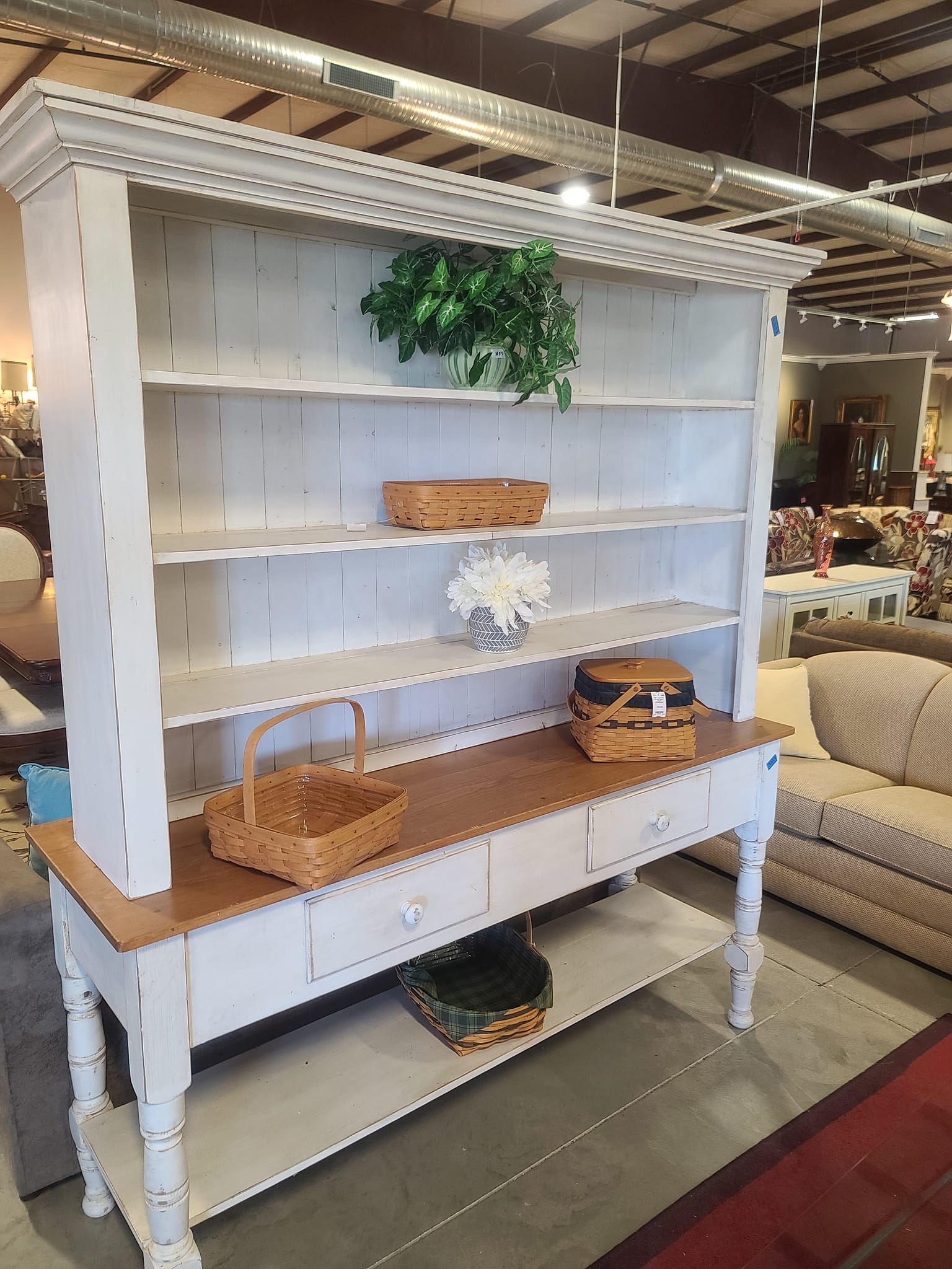 SOLD!! Really cool white... - 121 Consignment Furniture | Facebook