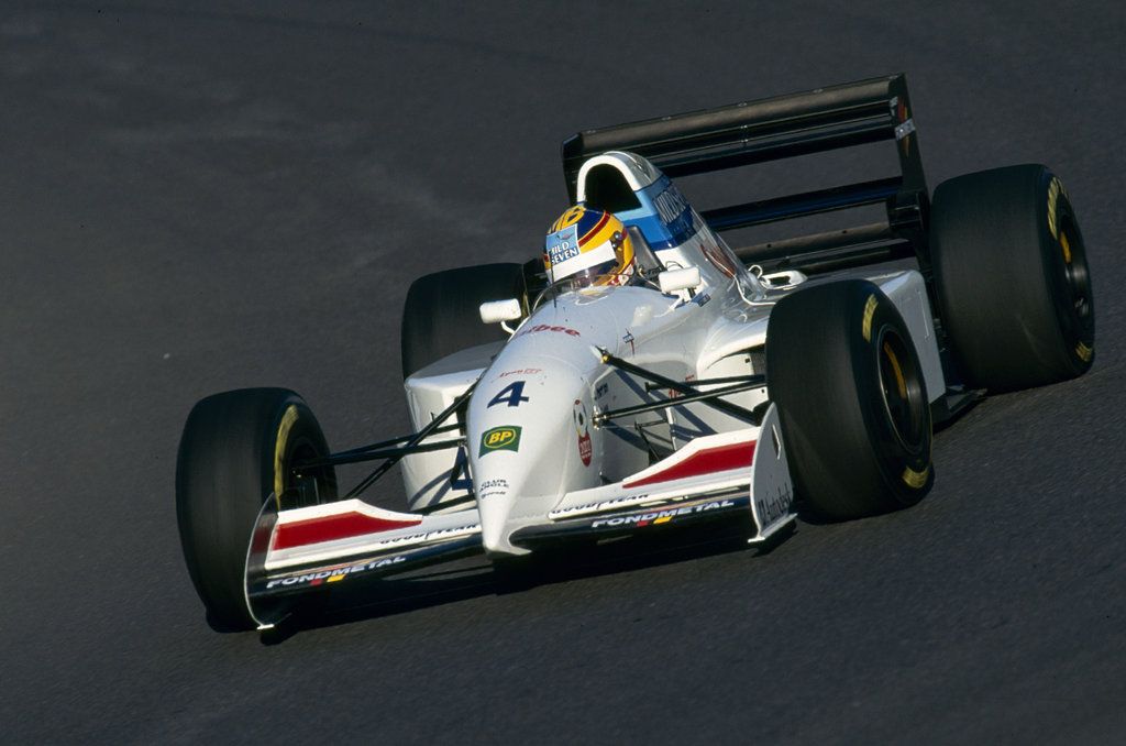 Racing on Tyrrell 022 1994 日本GP Mark Blundell drives Tyrrell 022-Yamaha at 1994 Canadian GP